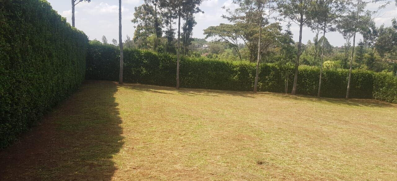 1/8 Acre Plot in Oloolua at KSh 3.7M