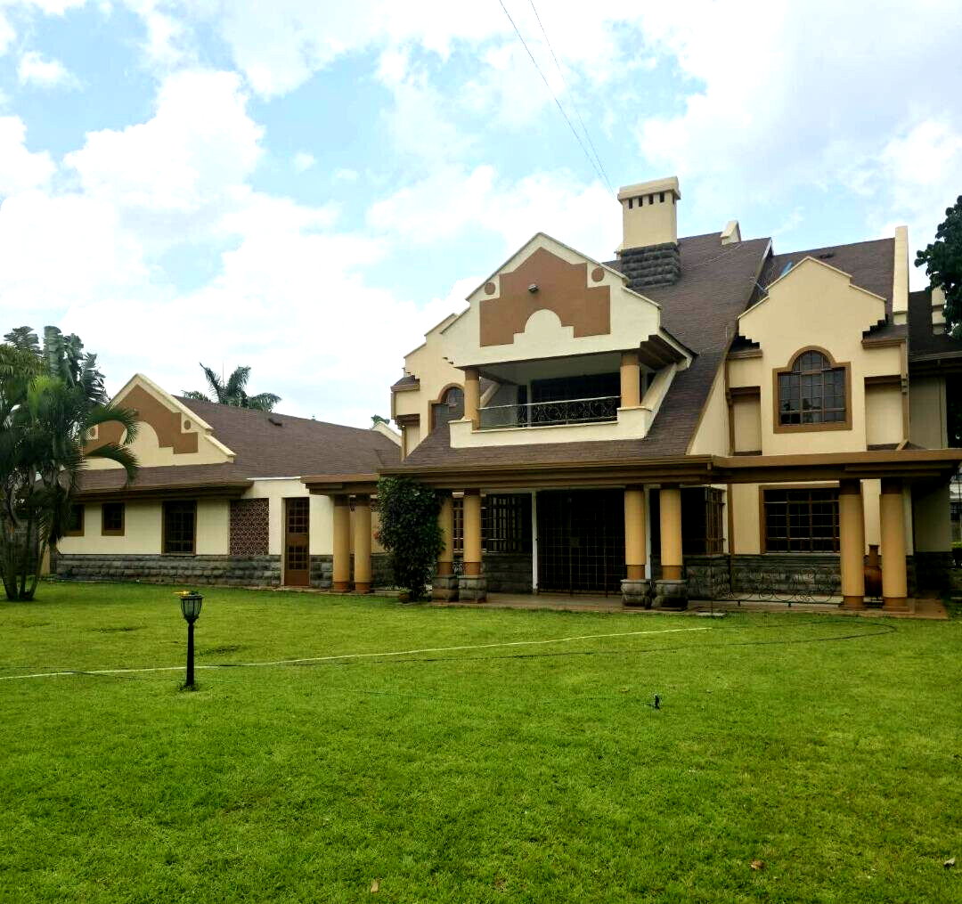 Ambassadorial 5BR All-Ensuite Villa on ½ Acre - Runda