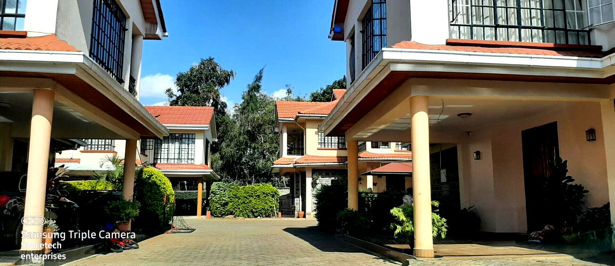 Elegant 5-Ensuite Townhouse with Fireplace & Private Garden - Lavington