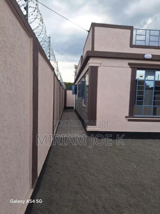 3bdrm Block of Flats in Mugutha, Ruiru for sale
