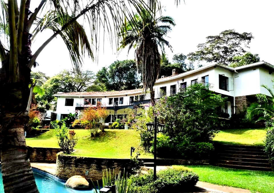 5-Bed Ambassadorial Home on 2.6 Acres with Pool & Gym - Old Muthaiga