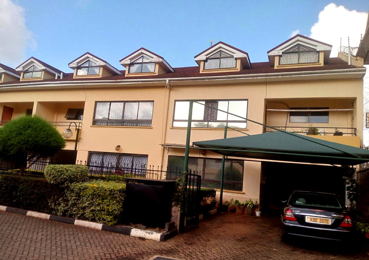 5-Ensuite Townhouse with Separate Dining & DSQ - Lavington