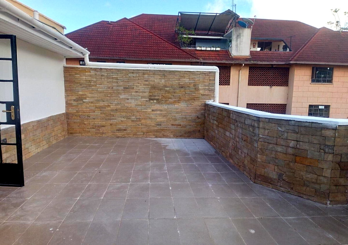 5-Ensuite Townhouse with Separate Dining & DSQ - Lavington