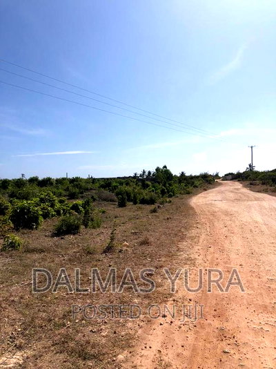 1acre Land in Watamu - Image 4
