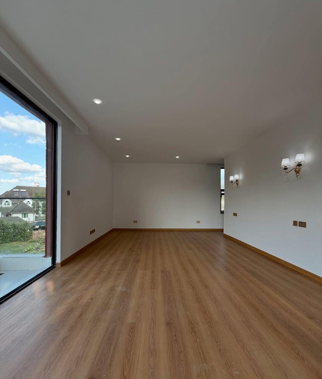 5-Bed Townhouse with DSQ & Lift Shaft - Lavington