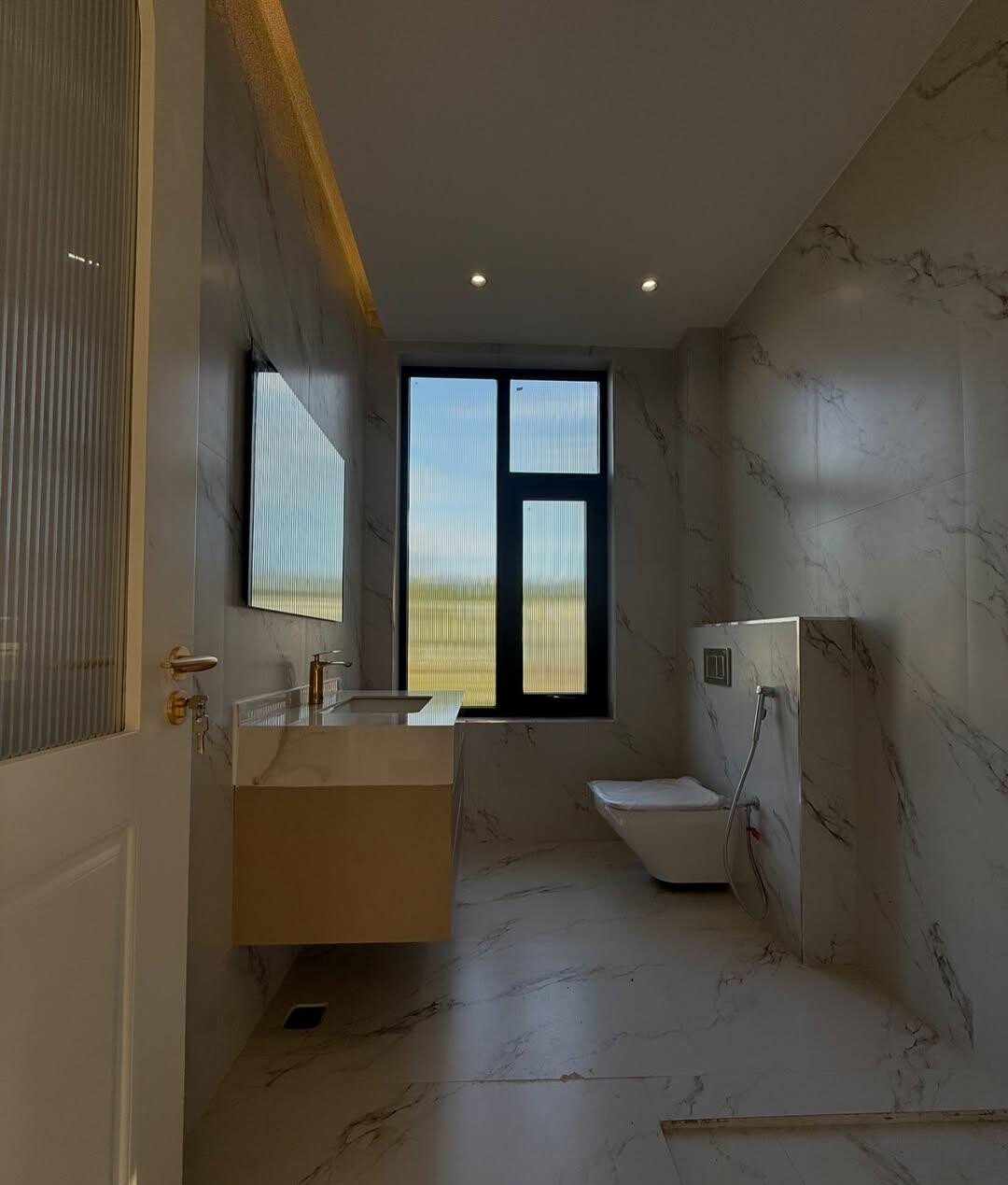 5-Bed Townhouse with DSQ & Lift Shaft - Lavington