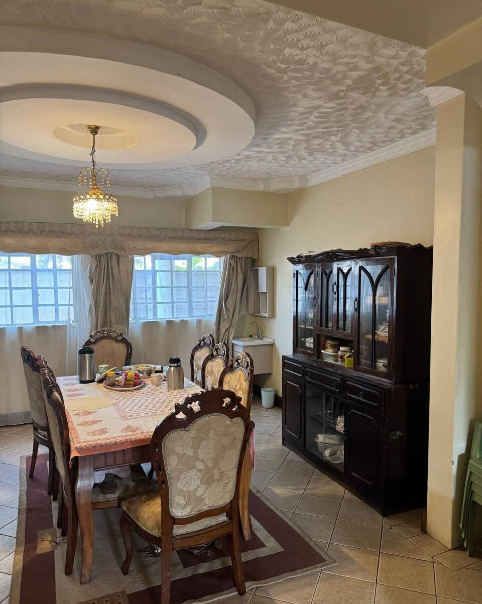 7-Bedroom Mansion on Half Acre with Staff Quarters - Muthaiga North