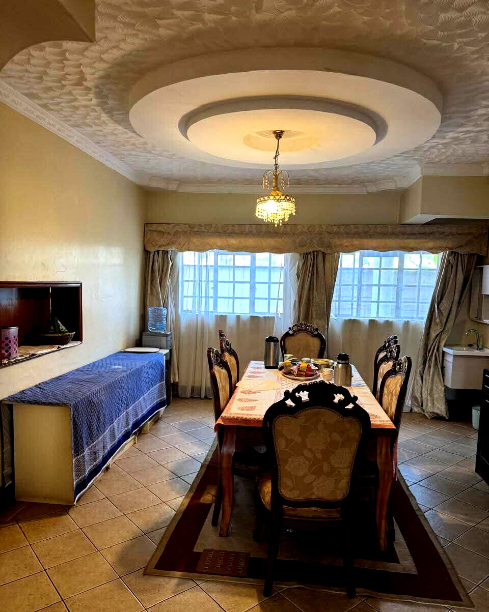 7-Bedroom Mansion on Half Acre with Staff Quarters - Muthaiga North