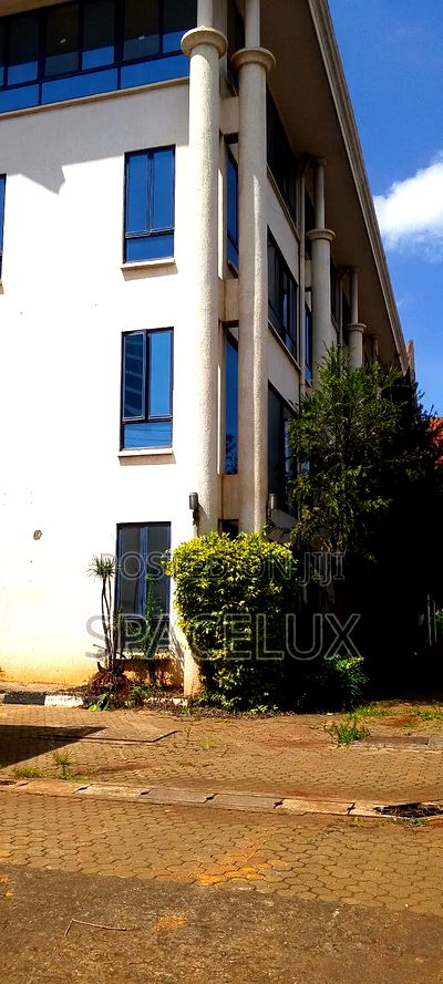 Executive Office Block for Sale - Image 8