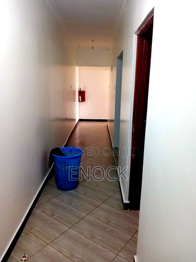 3bdrm Bungalow in Silas, Kapsoya for sale - Image 4