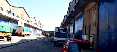 Godown to Let 4500sqft Off Lunga Lunga Rd - Image 2