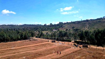 Ready-to-Build Plots in Thigio - Image 2