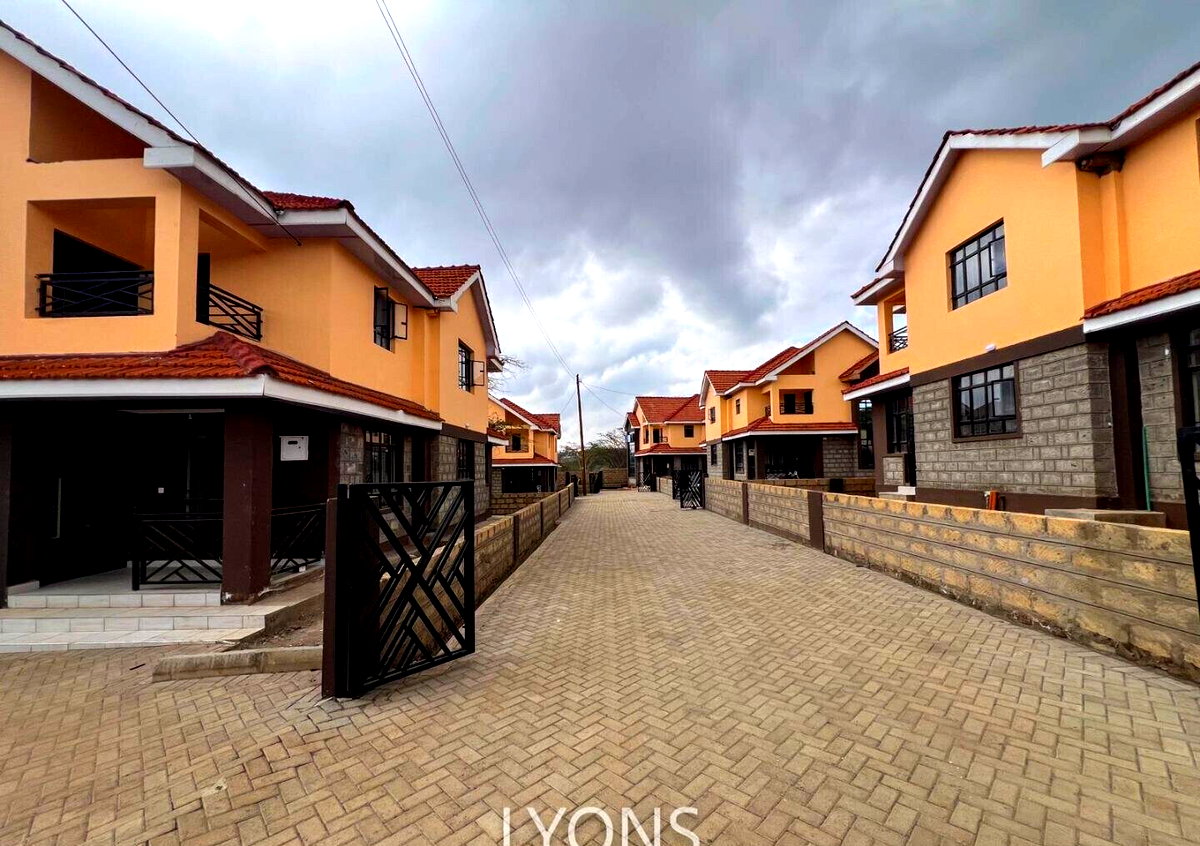 4BR All-Ensuite Townhouse with Private Gardens - Rimpa, Rongai