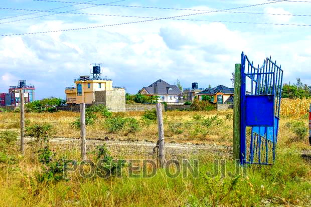 Plots in Silicon Valley Estate- Kamakis