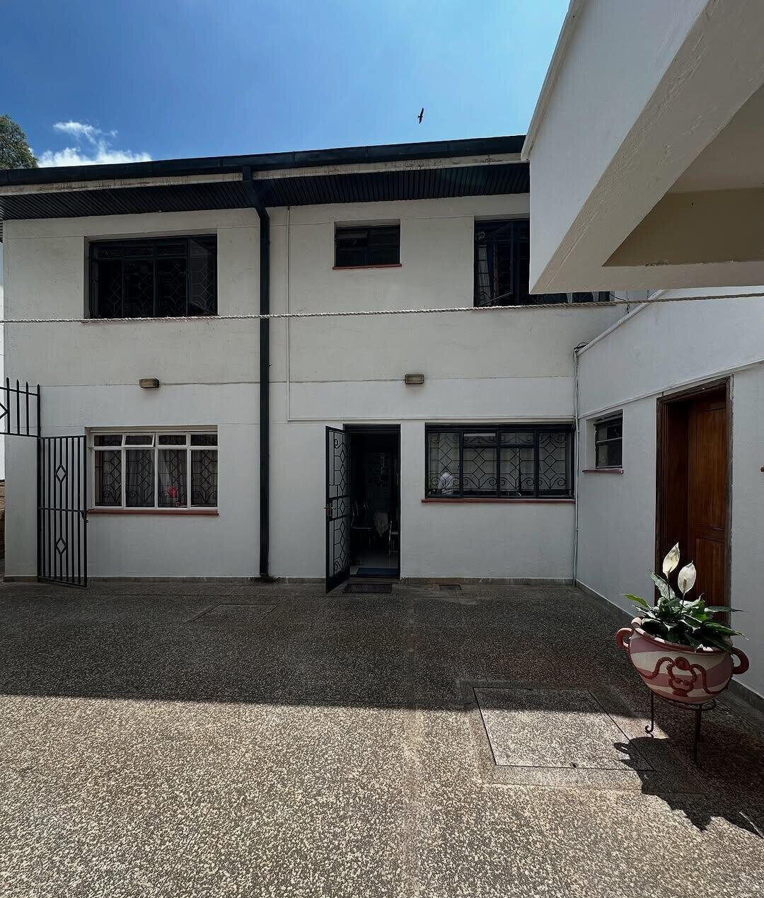 4-Ensuite Townhouse with Pool & Kids Play Area - Westlands
