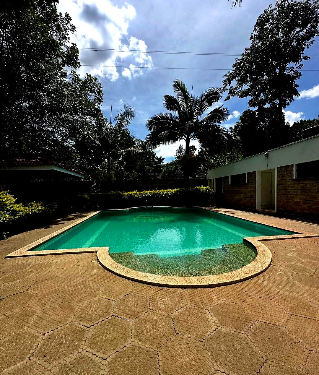 4-Ensuite Townhouse with Pool & Kids Play Area - Westlands