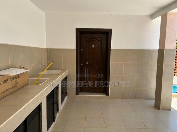 4bdrm House in Karen K C B for rent