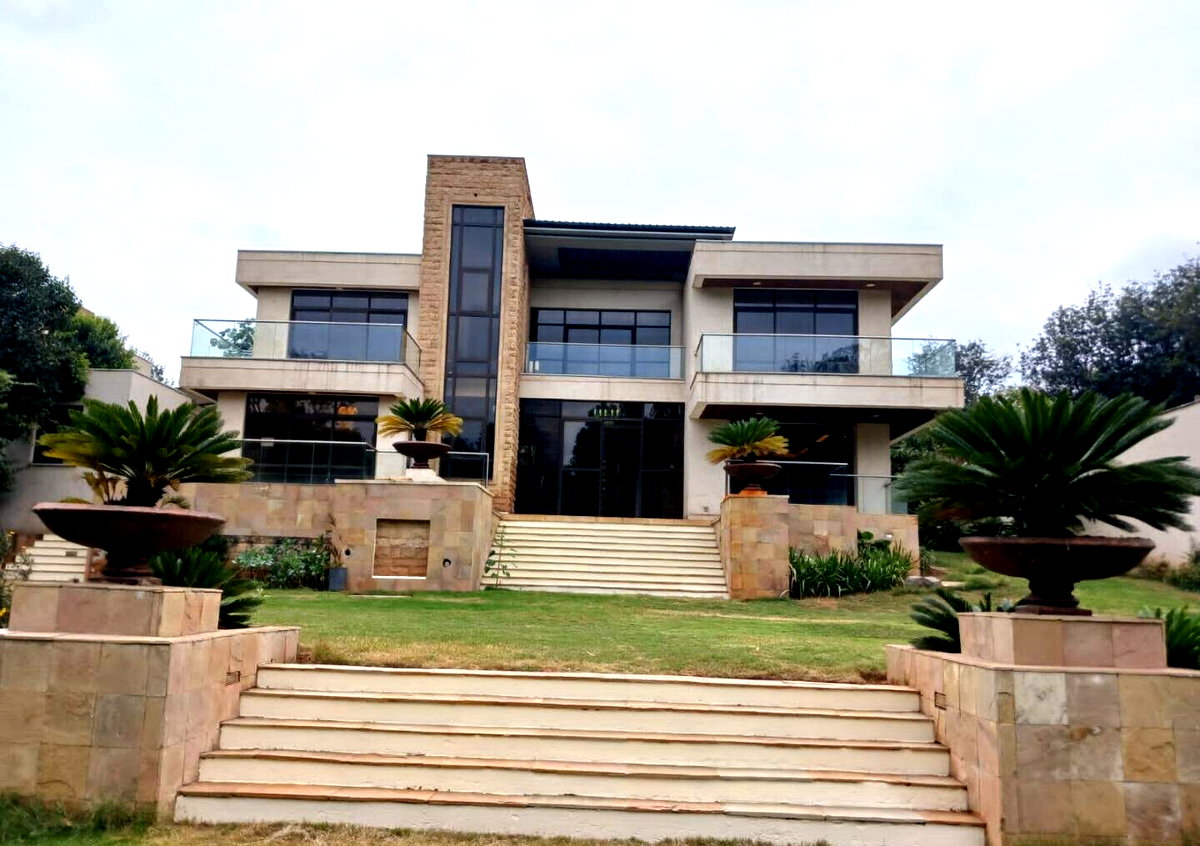 5-Bed Villa with DSQ & Clubhouse on Half-Acre – Karen