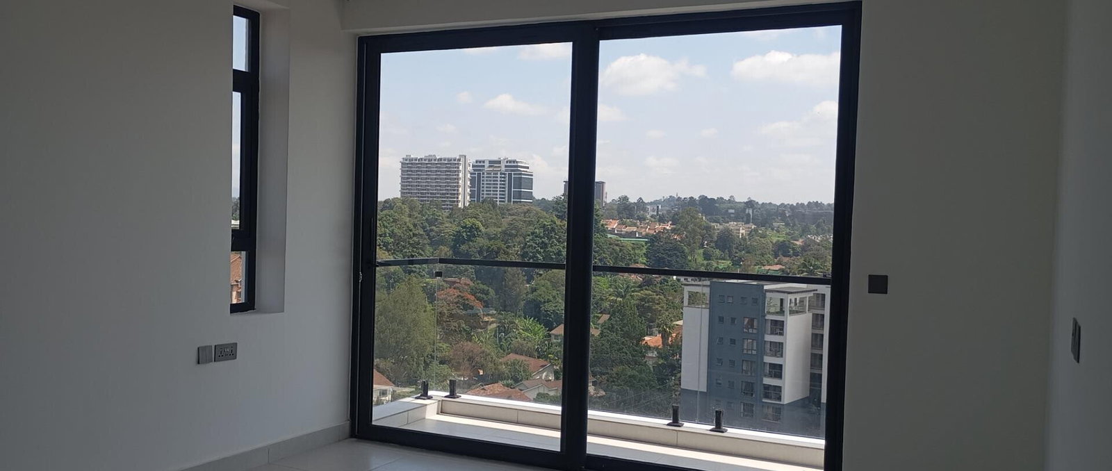 3BR All-Ensuite Apartment with Gym & Kids Play Area - Westlands