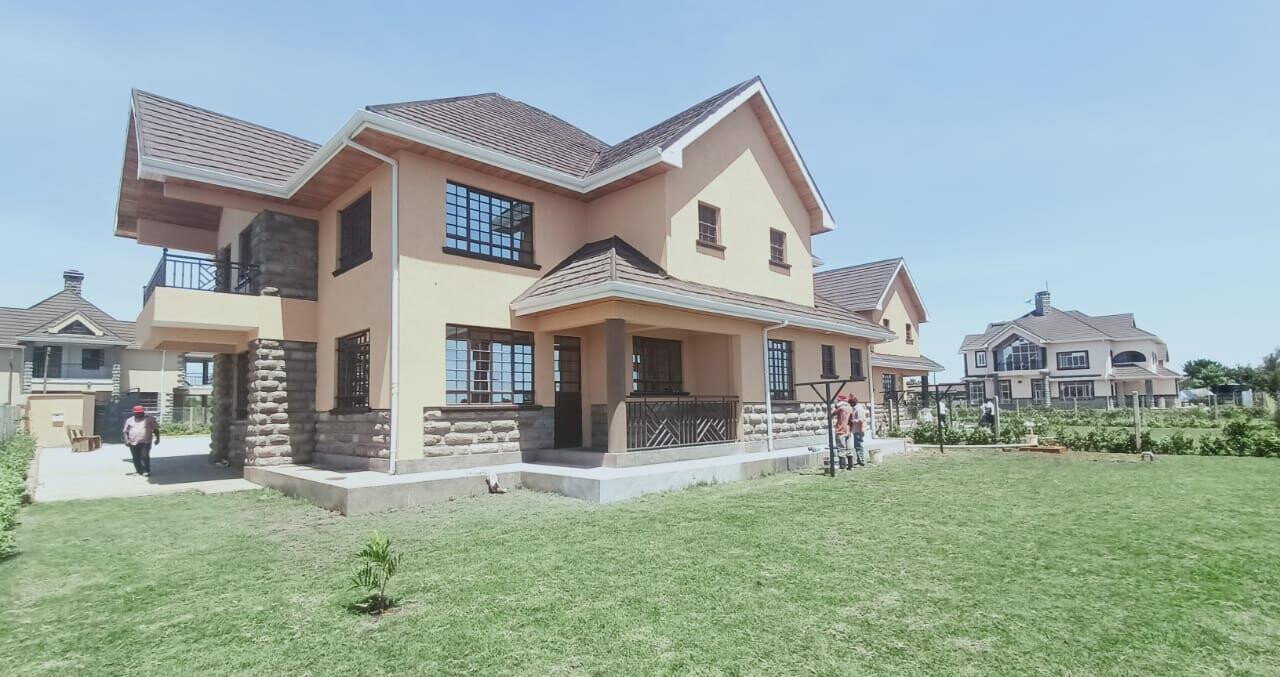 Brand New 5BR All-Ensuite Townhouse on Quarter Acre - Hard Rock Estate, Ruiru