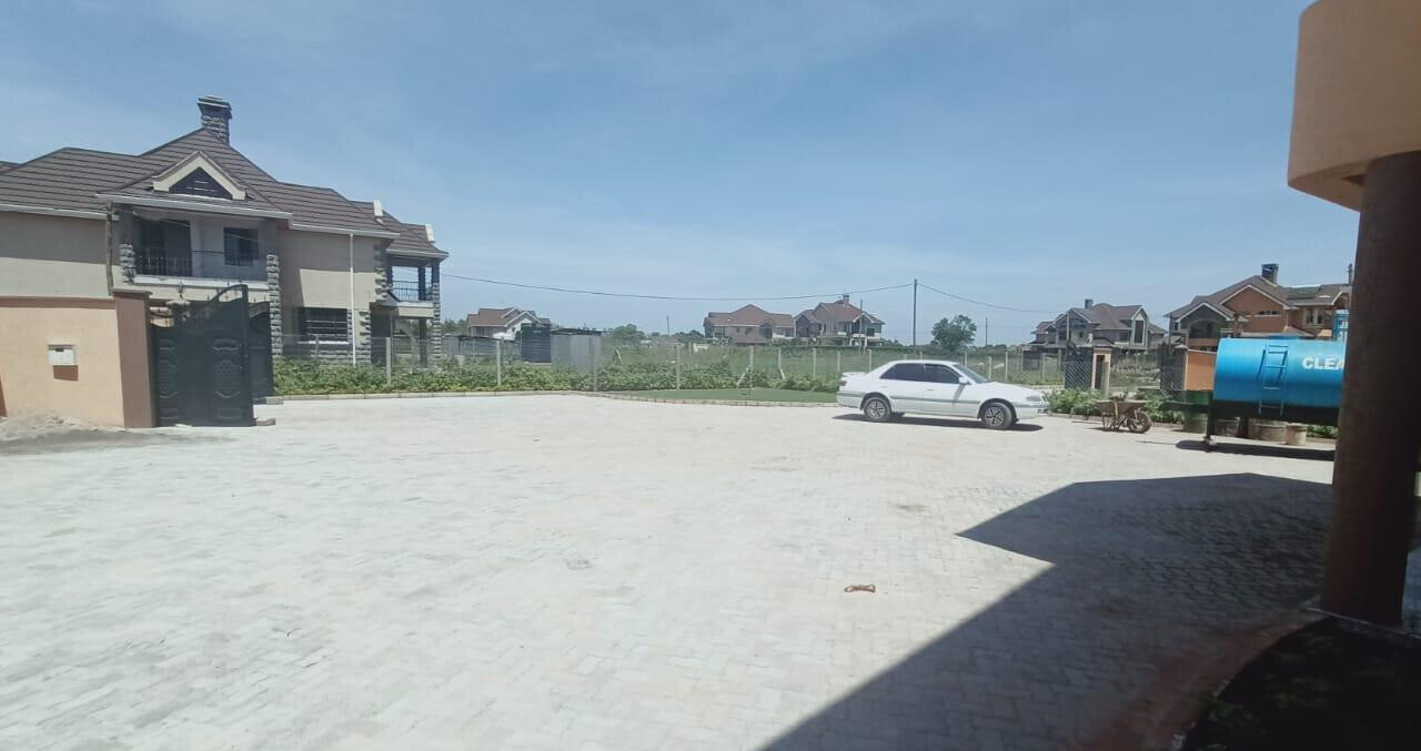 Brand New 5BR All-Ensuite Townhouse on Quarter Acre - Hard Rock Estate, Ruiru