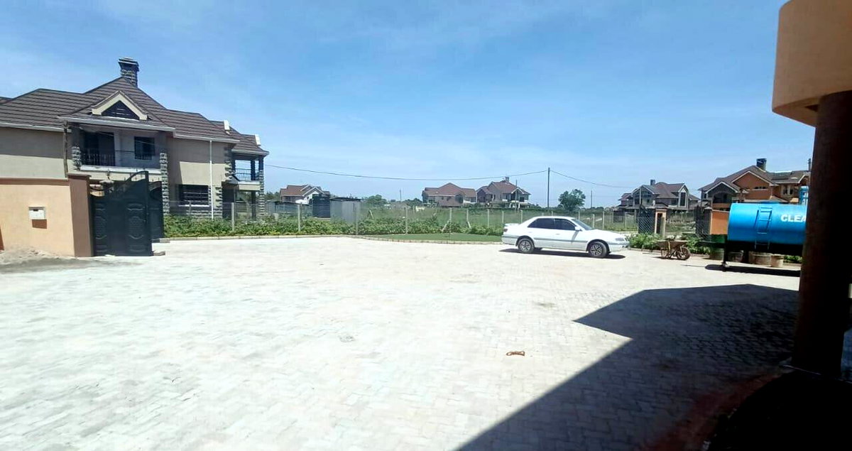 Brand New 5BR All-Ensuite Townhouse on Quarter Acre - Hard Rock Estate, Ruiru