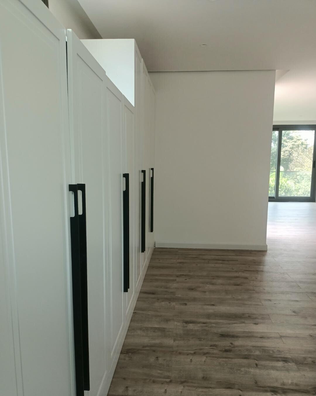 5-Ensuite Townhouse with Fitted Kitchen & Garden - Lavington