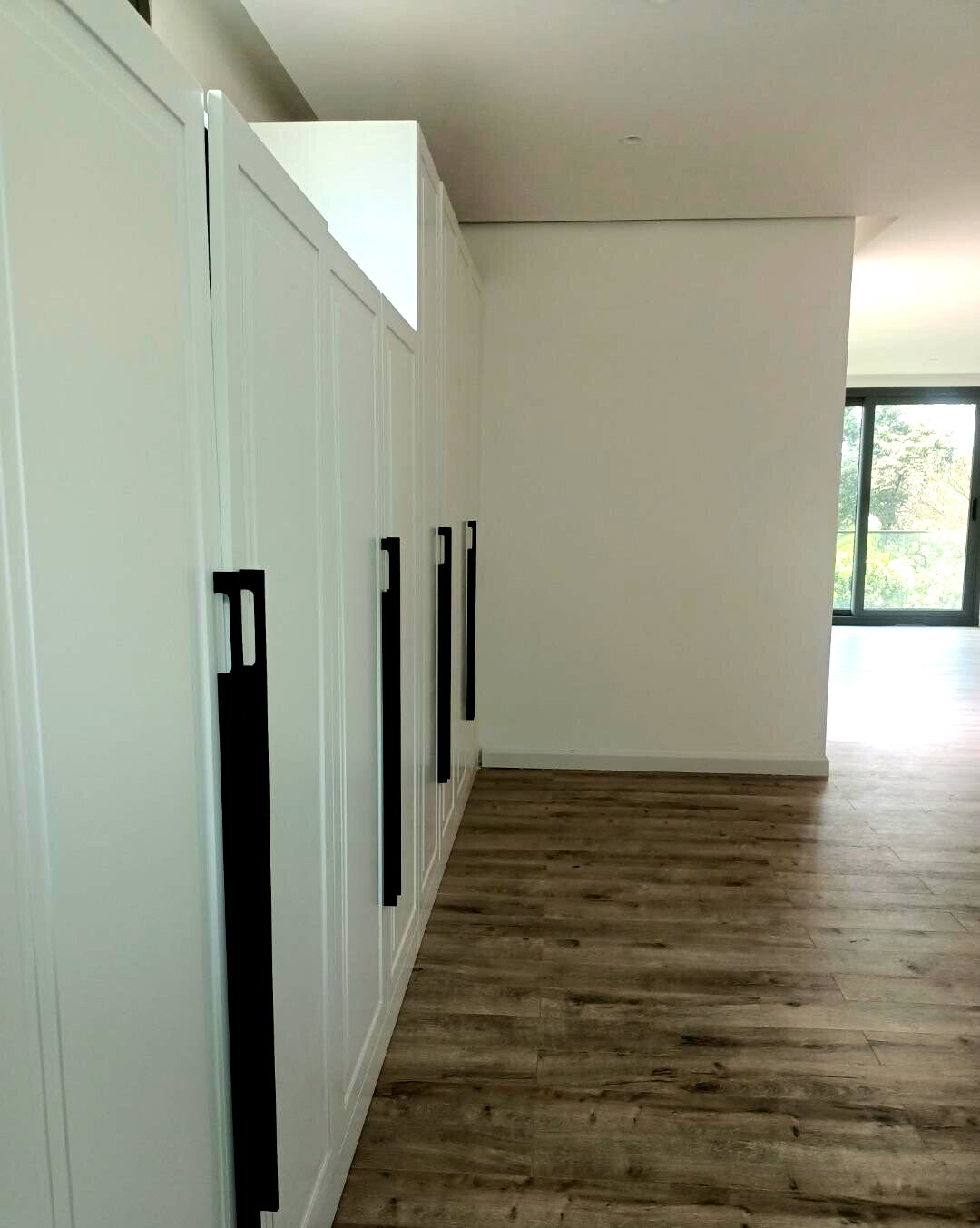 5-Ensuite Townhouse with Fitted Kitchen & Garden - Lavington