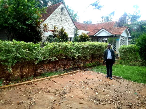 5bdrm Bungalow in Ridgeways for rent