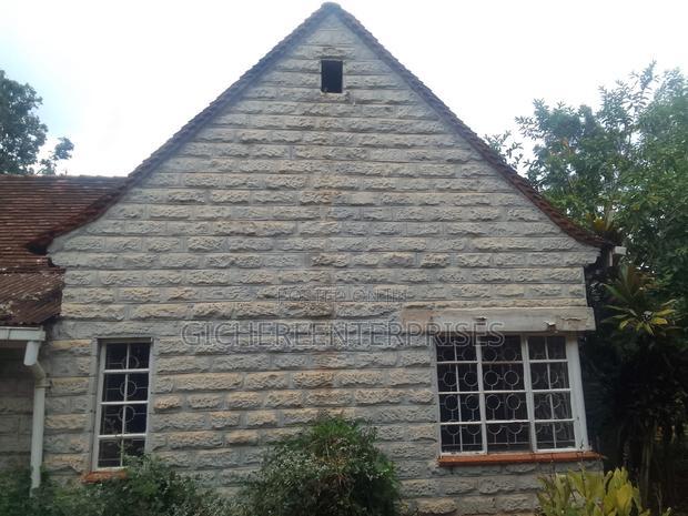 5bdrm Bungalow in Ridgeways for rent