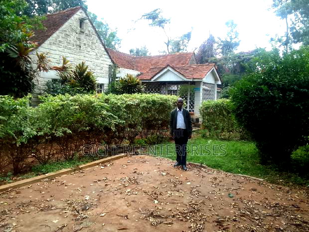 5bdrm Bungalow in Ridgeways for rent