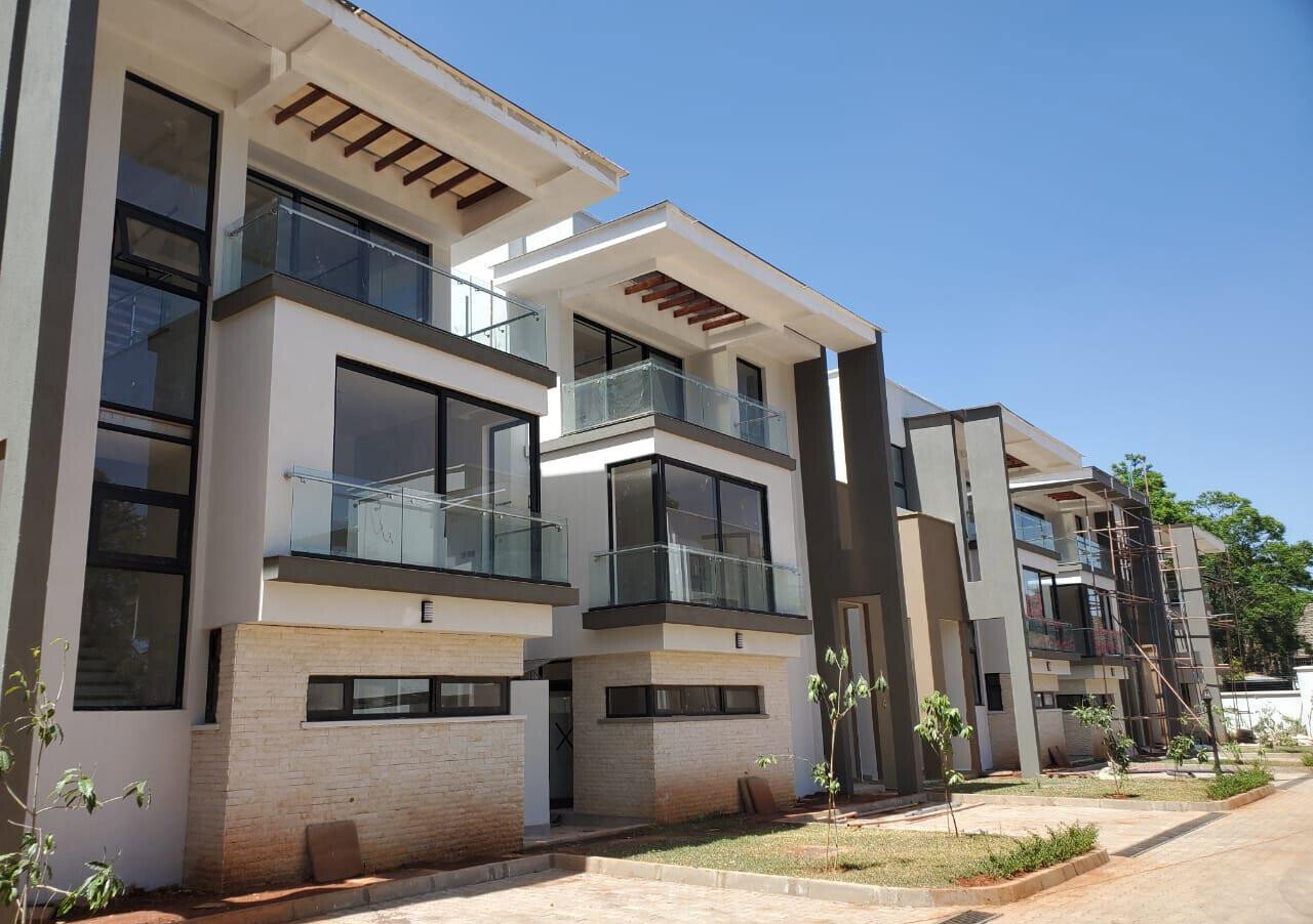 Brand New 5-Ensuite Townhouse with 2 Kitchens & Study - Lavington