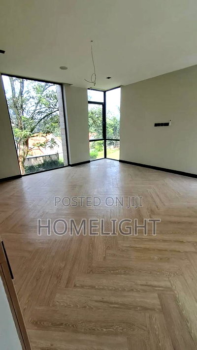 5bdrm Villa in Riverside for sale - Image 14