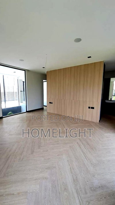 5bdrm Villa in Riverside for sale - Image 9