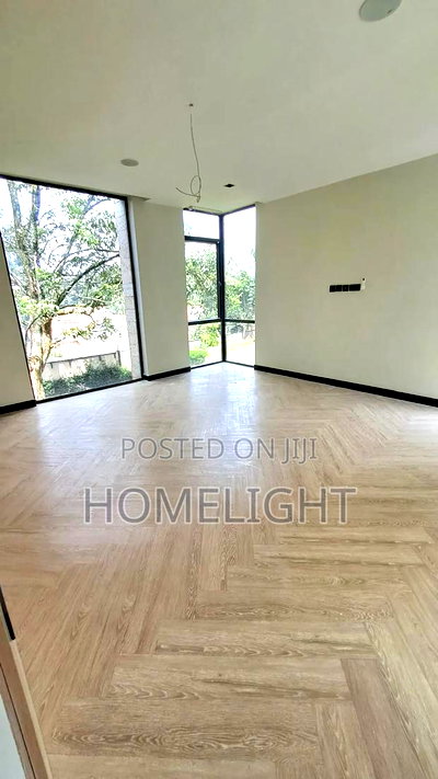 5bdrm Villa in Riverside for sale - Image 15