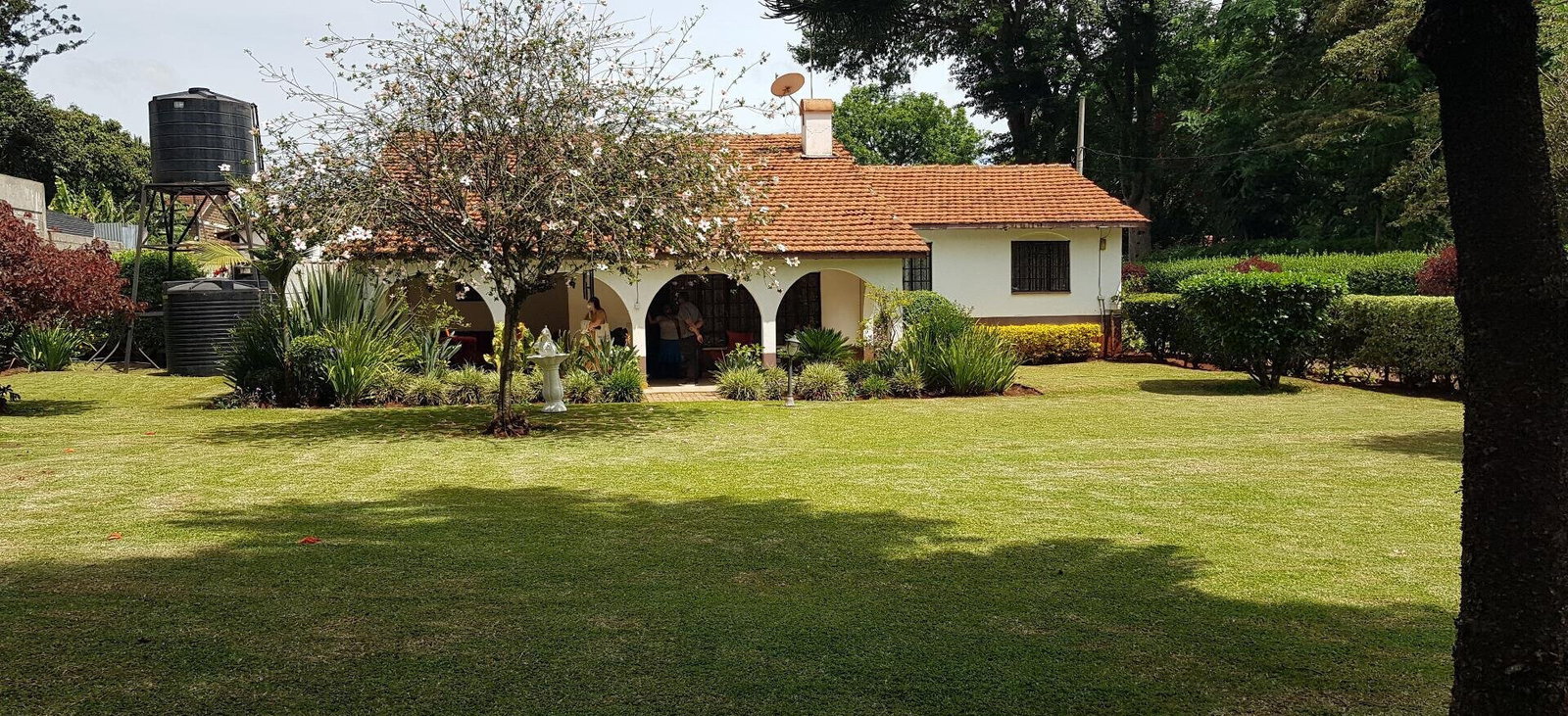 Half Acre Garden Home for KSh 380K