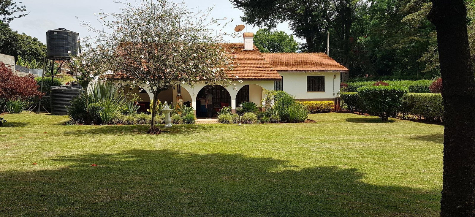 Half Acre Garden Home for KSh 380K