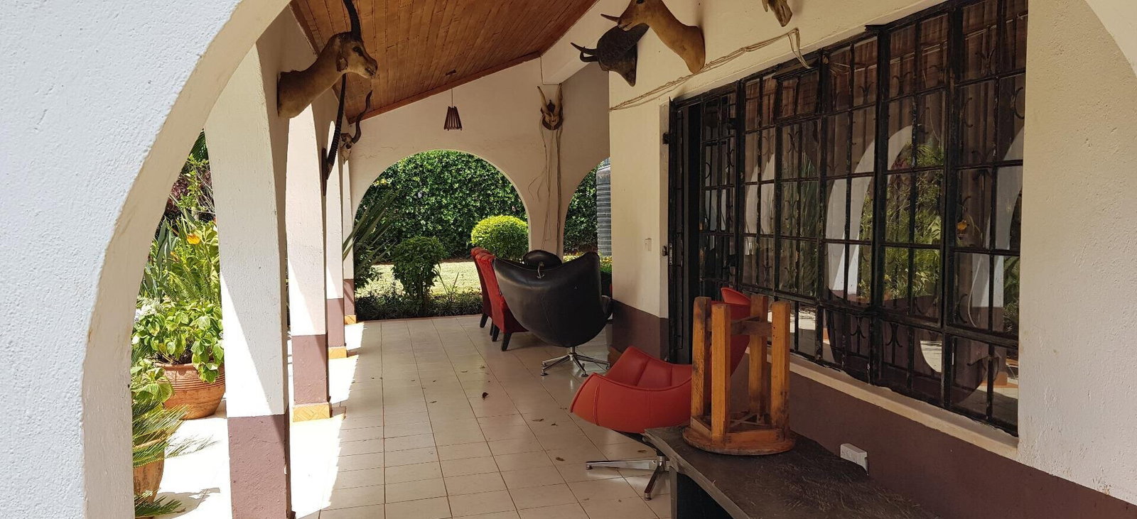 Half Acre Garden Home for KSh 380K