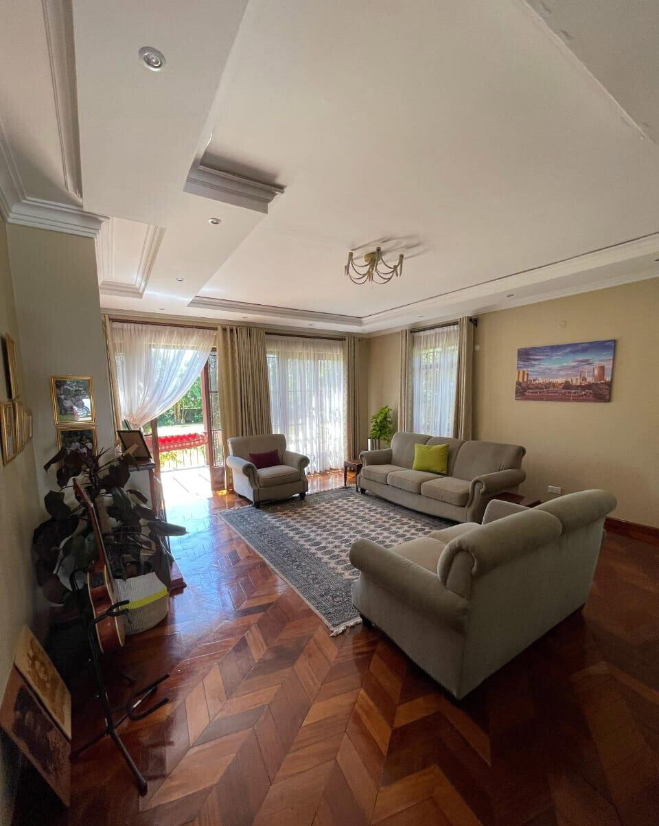 5-Ensuite Townhouse with Guest Wing & Gazebo – Fairacres, Karen