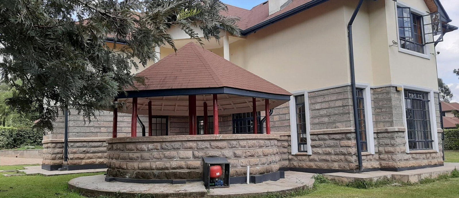 4-Ensuite Townhouse with Gazebo & DSQ – Karen Gated Community