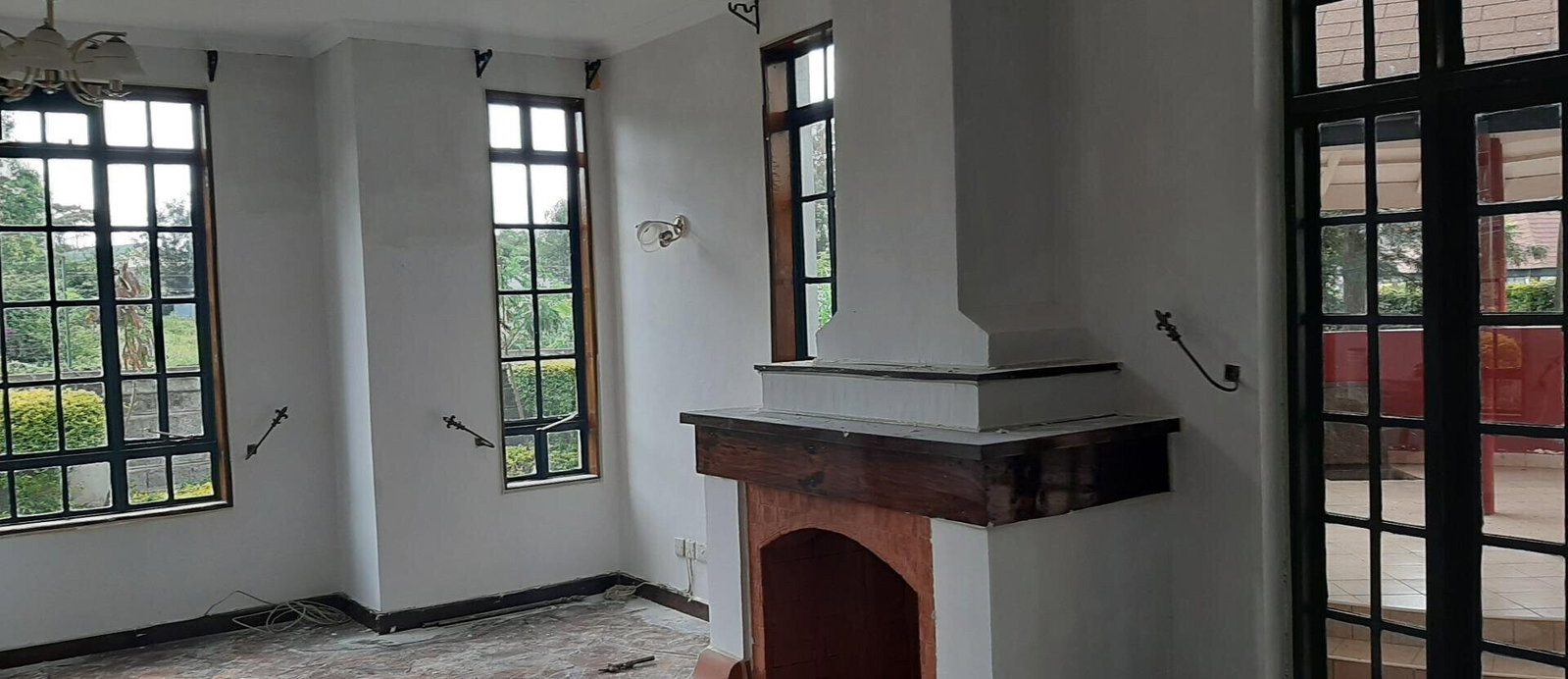 4-Ensuite Townhouse with Gazebo & DSQ – Karen Gated Community