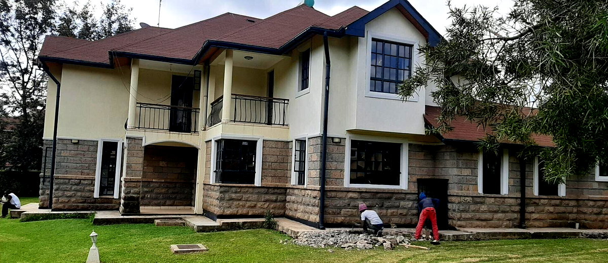 4-Ensuite Townhouse with Gazebo & DSQ – Karen Gated Community