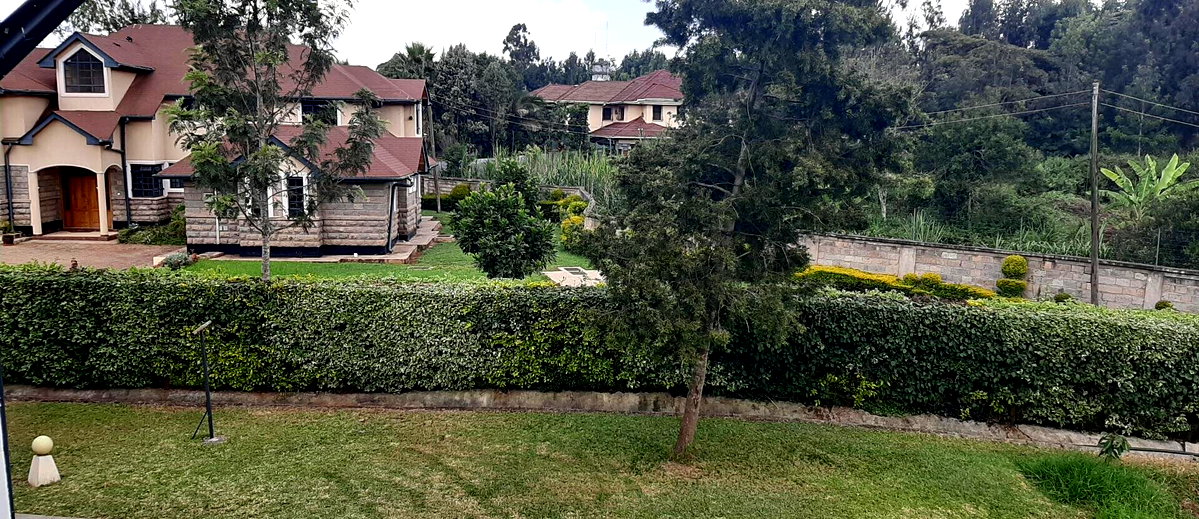 4-Ensuite Townhouse with Gazebo & DSQ – Karen Gated Community