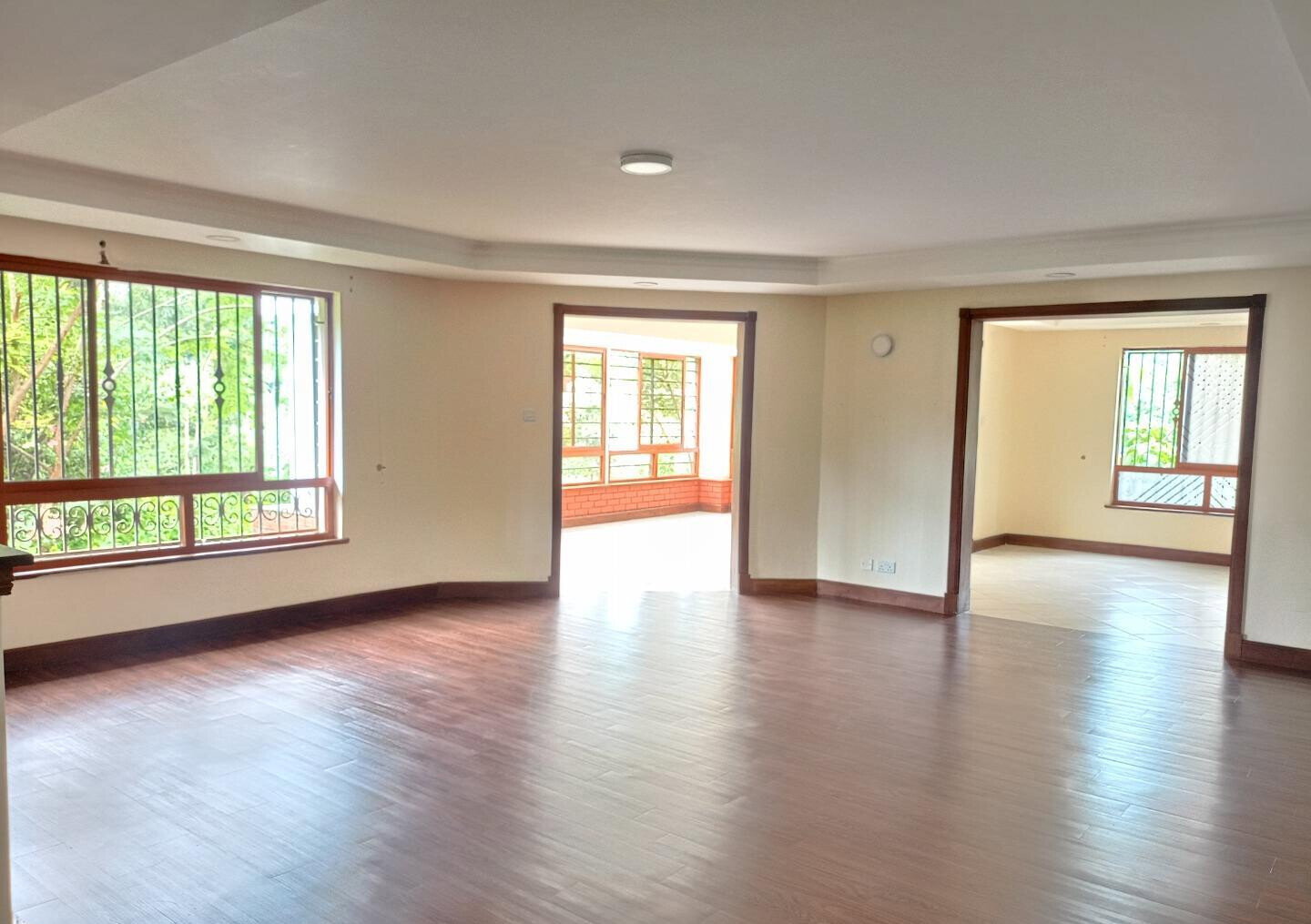 50x100 Townhouse with Garden