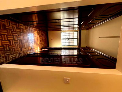 5bdrm Townhouse / Terrace in Spring Valley for rent - Image 2