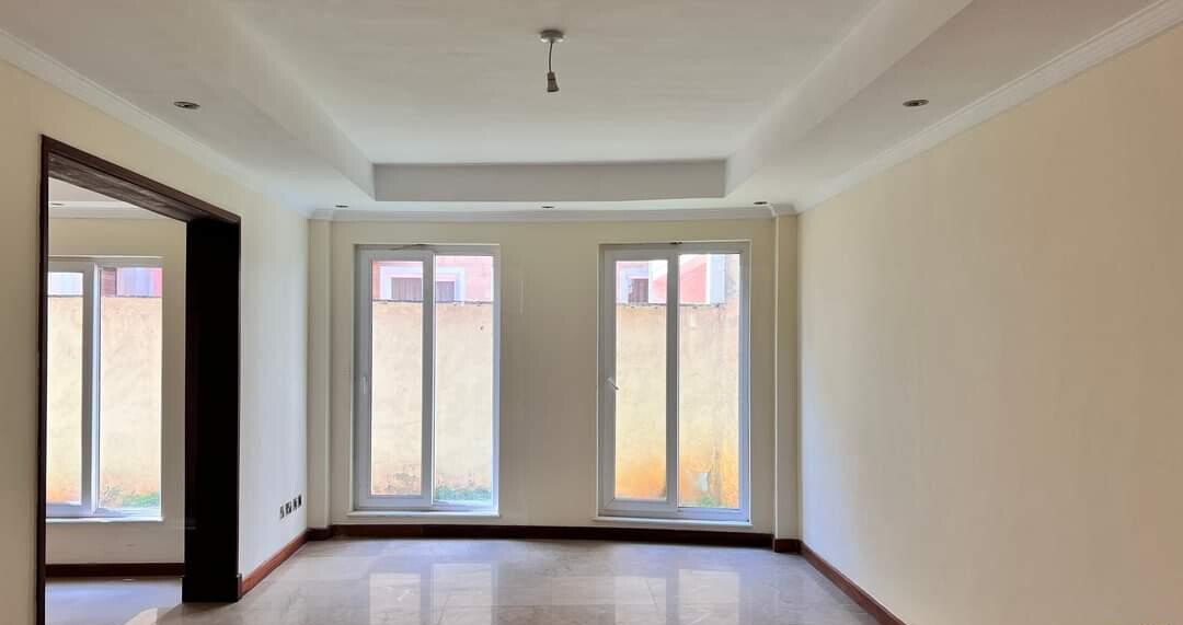 Ultra-Modern 5BR Townhouse in Gated Community of 8 - Kilimani
