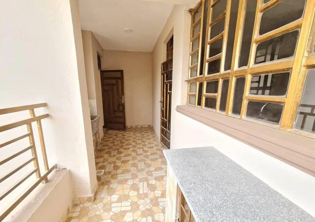 3BR Mini Apartment with Rooftop Terrace & DSQ - Thome