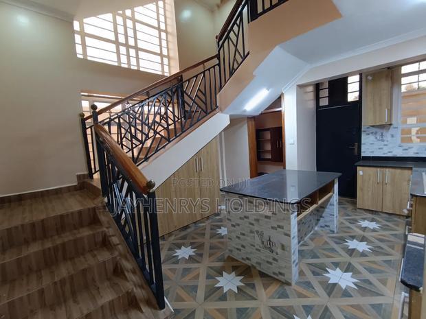 5bdrm House in Kamakis for rent