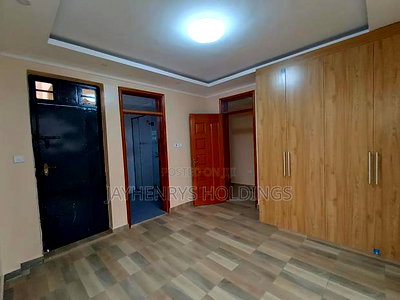 5bdrm House in Kamakis for rent - Image 16