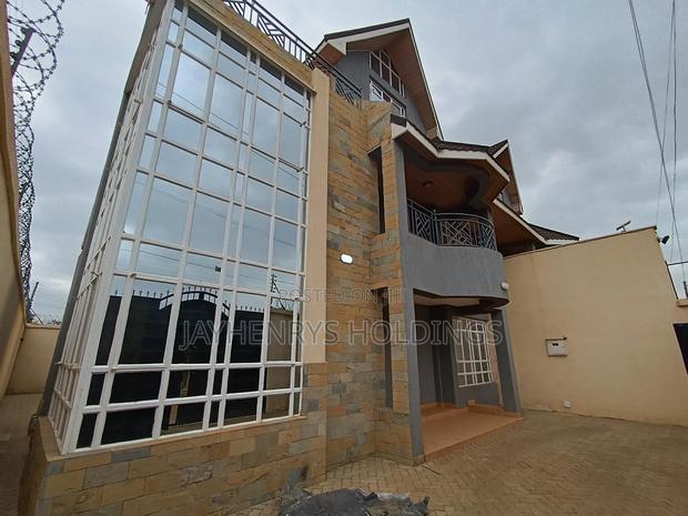 5bdrm House in Kamakis for rent